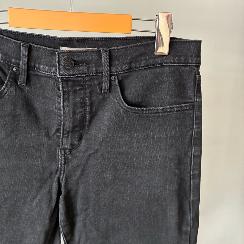 Women’s Levi’s Black Jeans